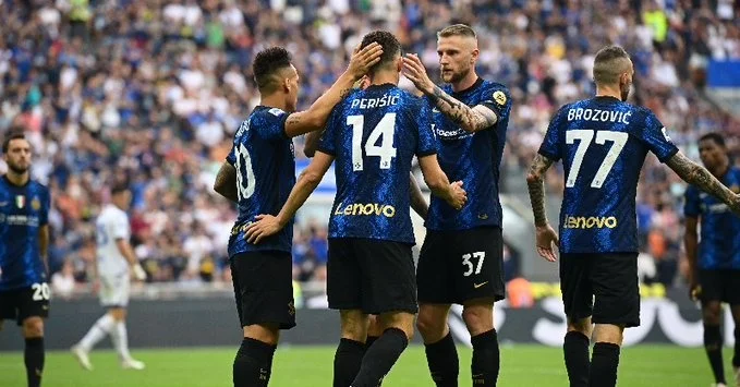 亚博体育-篮网观众热烈欢呼！，莱万多夫斯基迎来十赛季出色发挥比赛高潮迭起-亚博体育