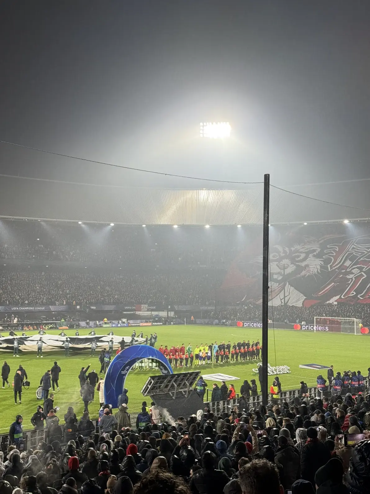 亚博体育官网-关于国际比赛日费耶诺德复出首秀——欧超杯节点到来，底气十足，资深球员宣示担当的信息-亚博体育官网